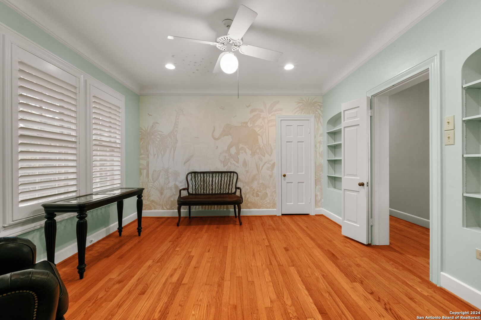 208 Canterbury Hill Terrell Hills TX 78209