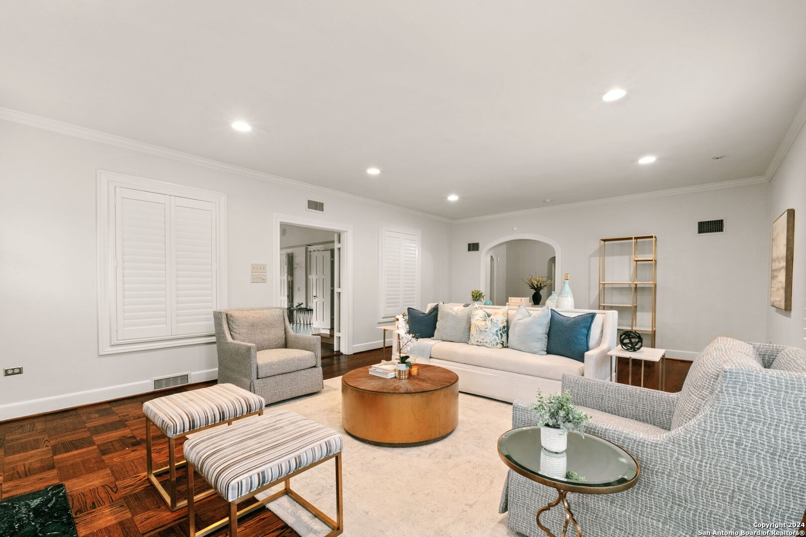 208 Canterbury Hill Terrell Hills TX 78209