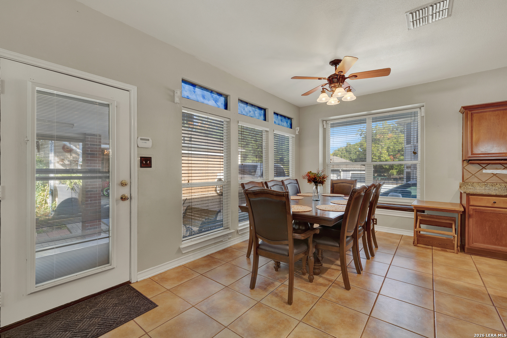 1611 Springhouse San Antonio TX 78251