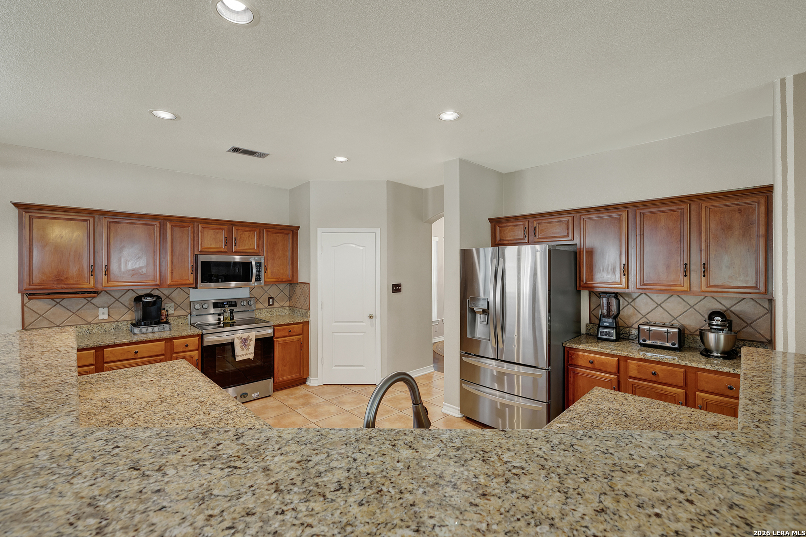 1611 Springhouse San Antonio TX 78251