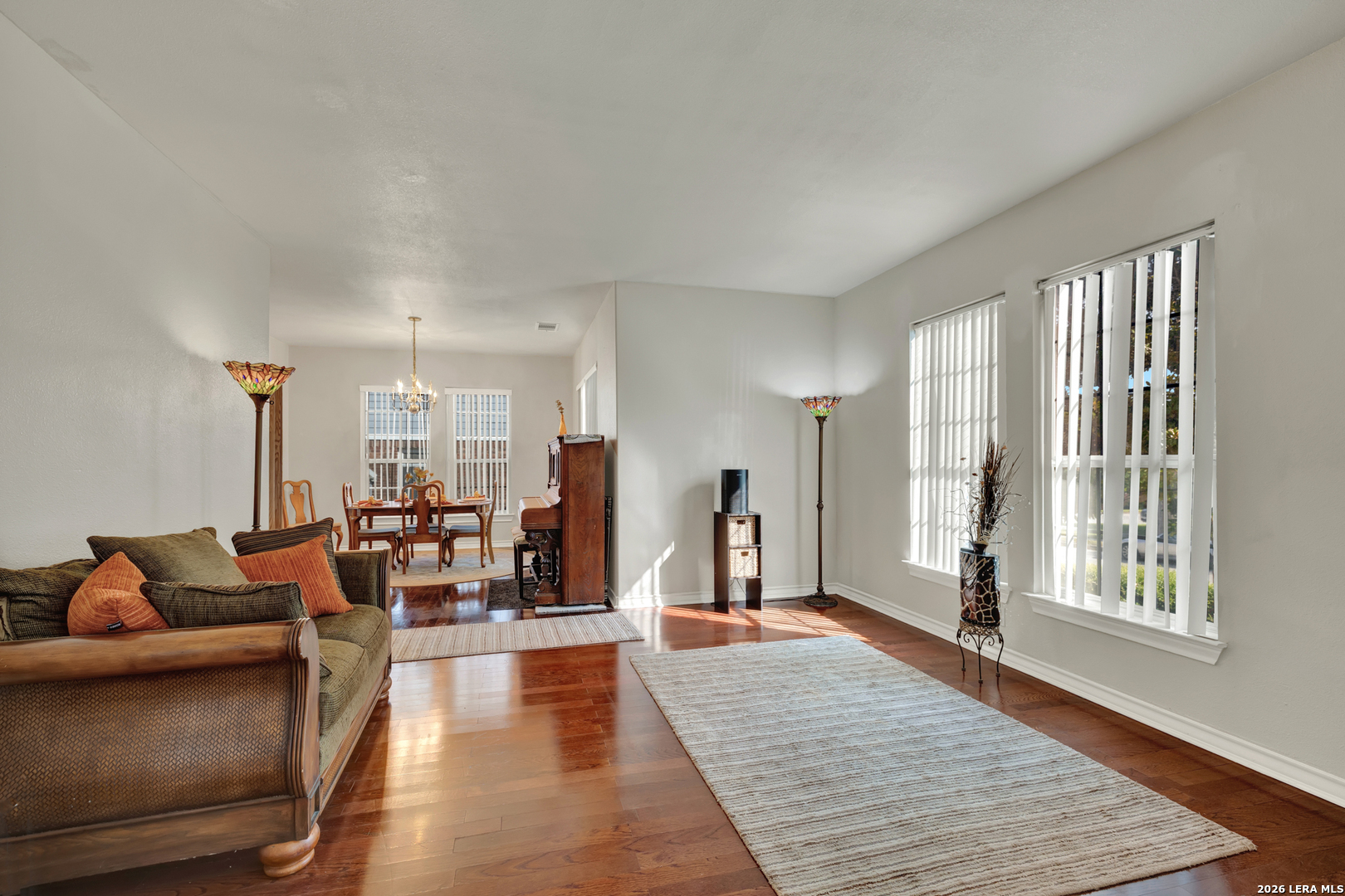1611 Springhouse San Antonio TX 78251