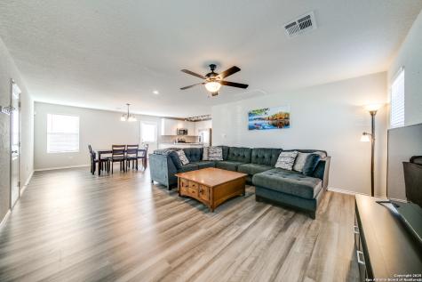7062 Dominic San Antonio TX 78242