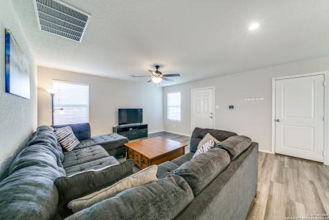 7062 Dominic San Antonio TX 78242