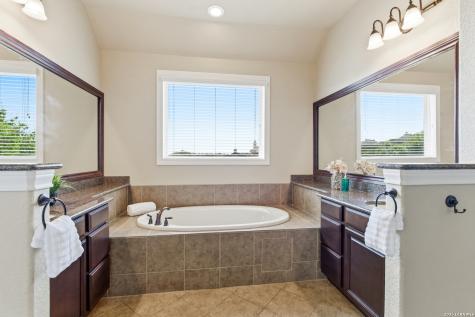 1602 Palmer View San Antonio TX 78260