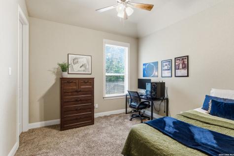 1602 Palmer View San Antonio TX 78260