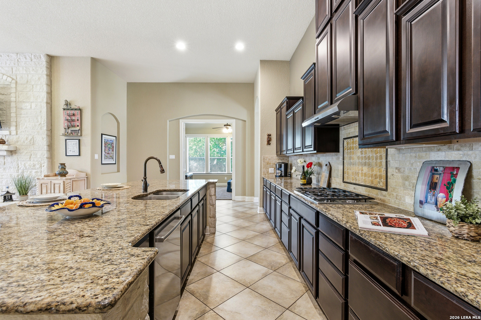1602 Palmer View San Antonio TX 78260