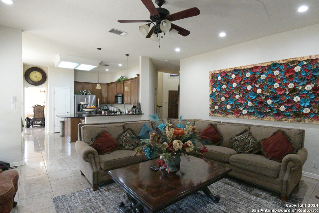 9706 Barons Creek San Antonio TX 78251