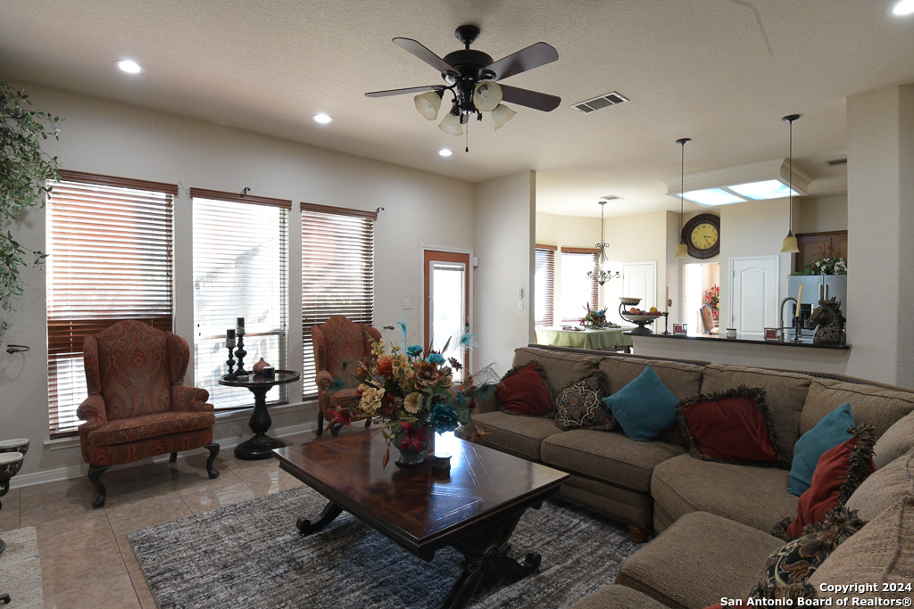 9706 Barons Creek San Antonio TX 78251
