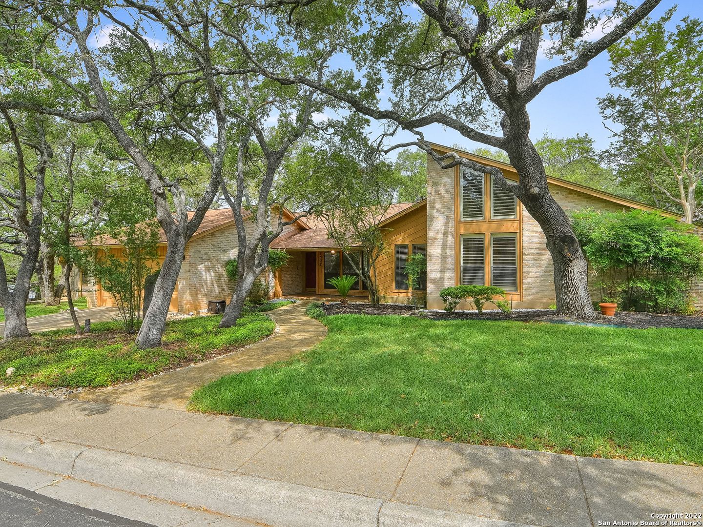 3507 Hunters Dew Street San Antonio TX 78230