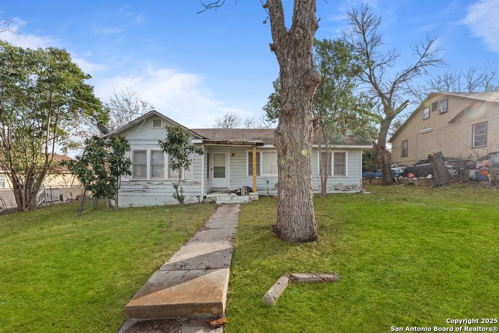 1932 E Highland Boulevard San Antonio TX 78210