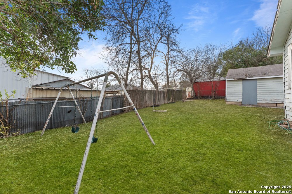 1932 E Highland Boulevard San Antonio TX 78210