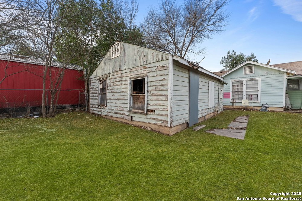 1932 E Highland Boulevard San Antonio TX 78210