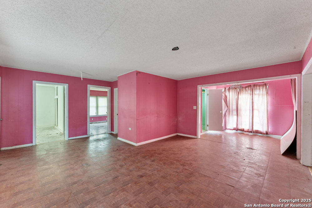 1932 E Highland Boulevard San Antonio TX 78210