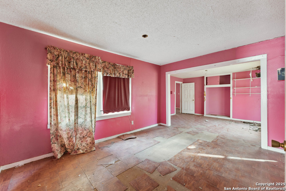 1932 E Highland Boulevard San Antonio TX 78210