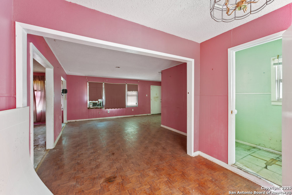 1932 E Highland Boulevard San Antonio TX 78210