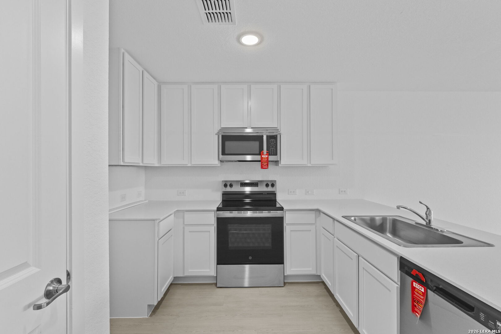 3914 Harrisburg Cove San Antonio TX 78211