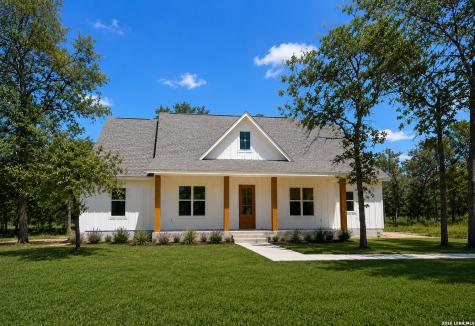 116 Pinot Place La Vernia TX 78121