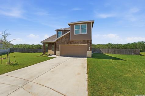 200 Alta Vista Terrace Seguin TX 78155