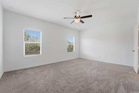200 Alta Vista Terrace Seguin TX 78155
