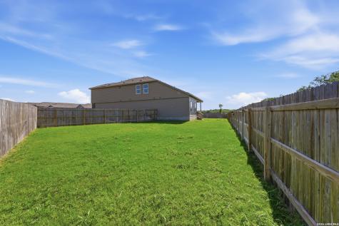 200 Alta Vista Terrace Seguin TX 78155