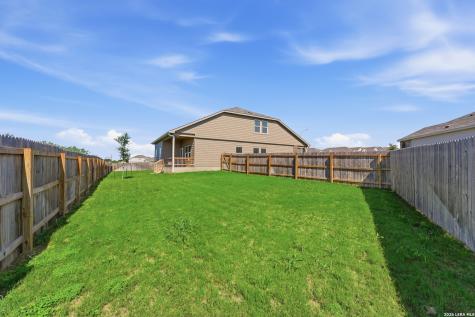 200 Alta Vista Terrace Seguin TX 78155