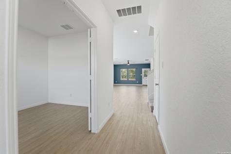 200 Alta Vista Terrace Seguin TX 78155