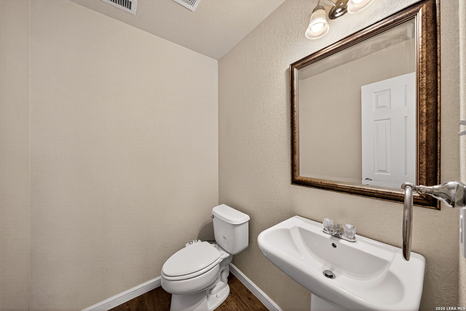 11067 Armor Arch San Antonio TX 78254
