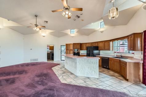 15464 W Fm 471 #28 San Antonio TX 78253