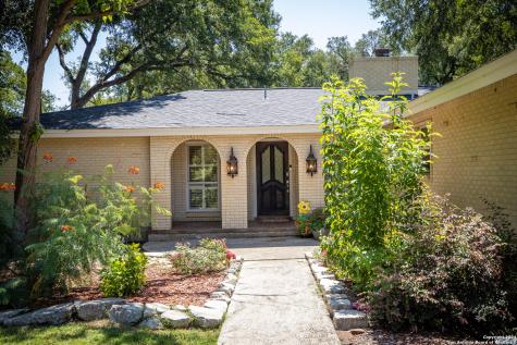 555 Southwind Loop Seguin TX 78155