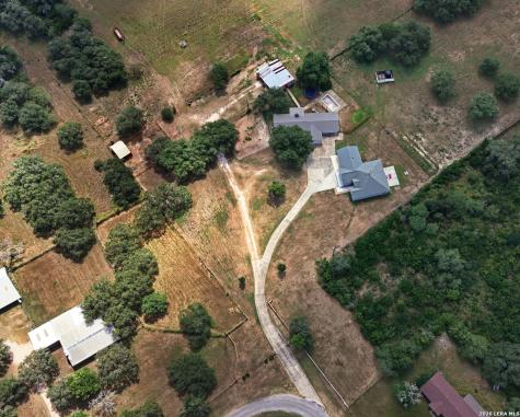 6006 Yucca Trail Beeville TX 78102
