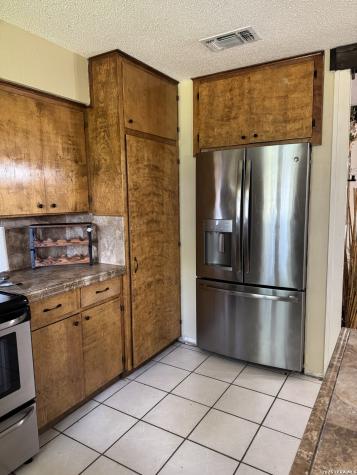 6006 Yucca Trail Beeville TX 78102