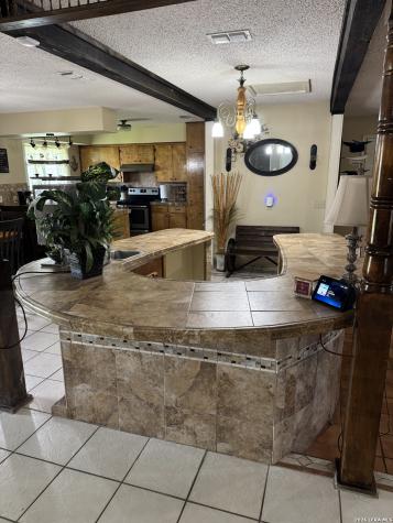 6006 Yucca Trail Beeville TX 78102