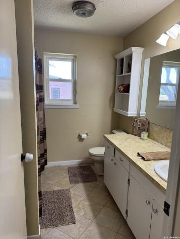 6006 Yucca Trail Beeville TX 78102