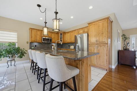 6006 Yucca Trail Beeville TX 78102