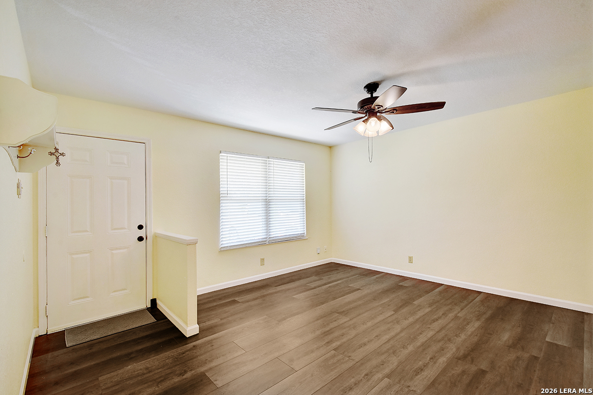 111 Shadow Valley Drive San Antonio TX 78227