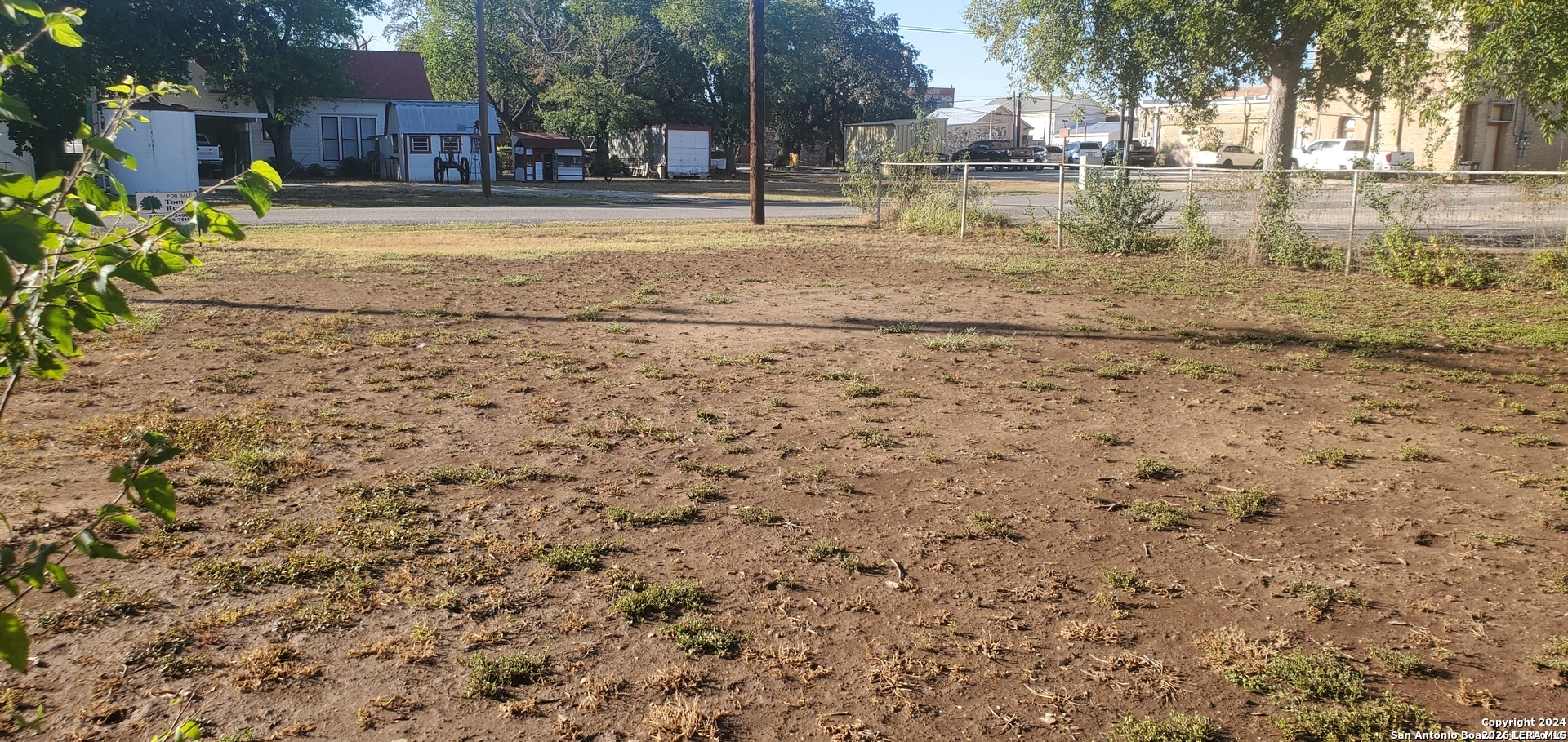 1002 17th Hondo TX 78861