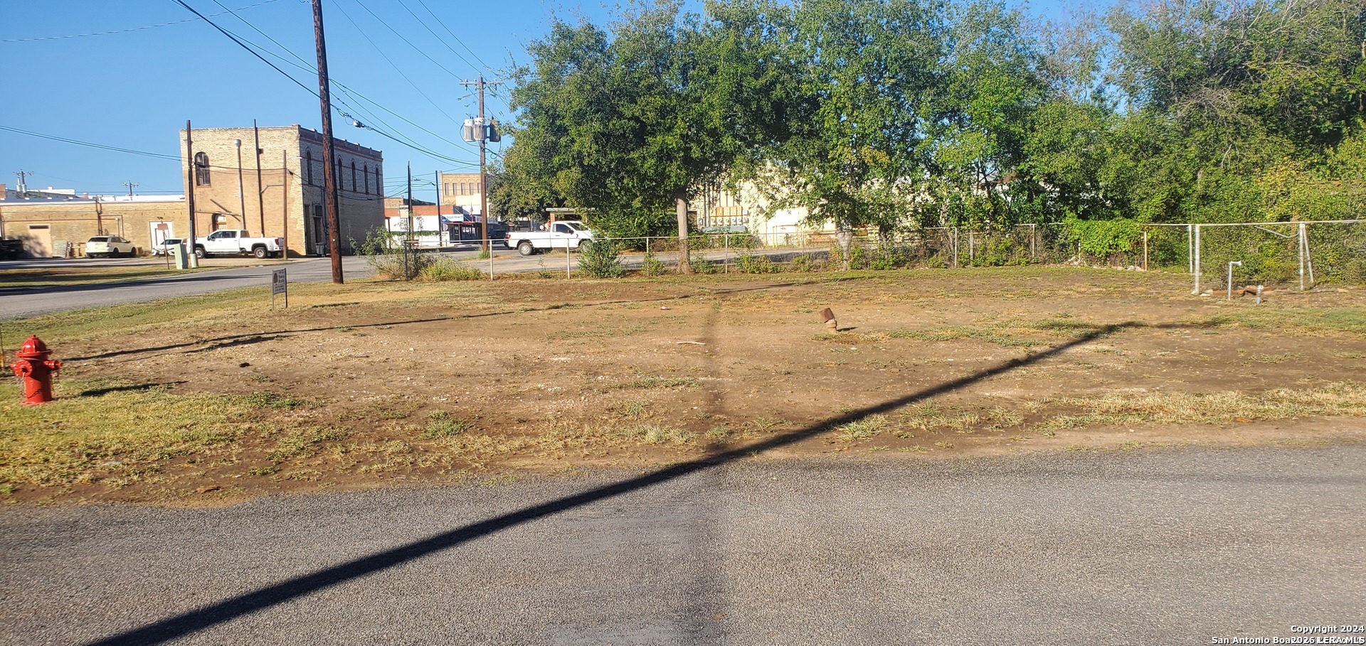 1002 17th Hondo TX 78861