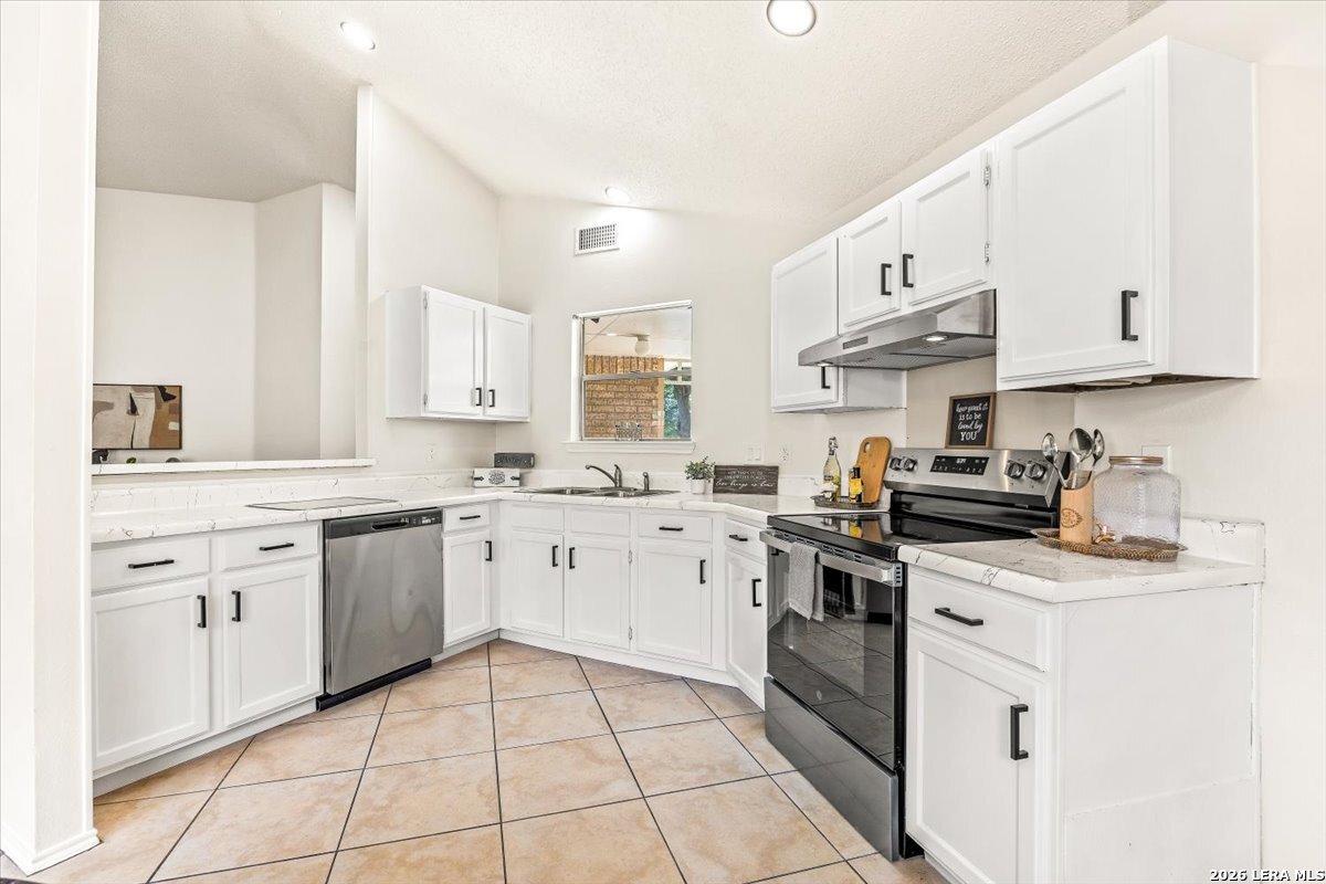 7810 Forest Briar Live Oak TX 78233