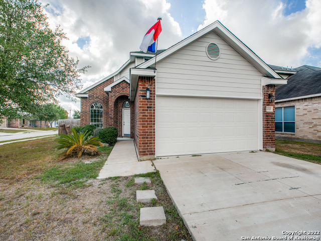 12102 No Bogie Cove San Antonio TX 78221
