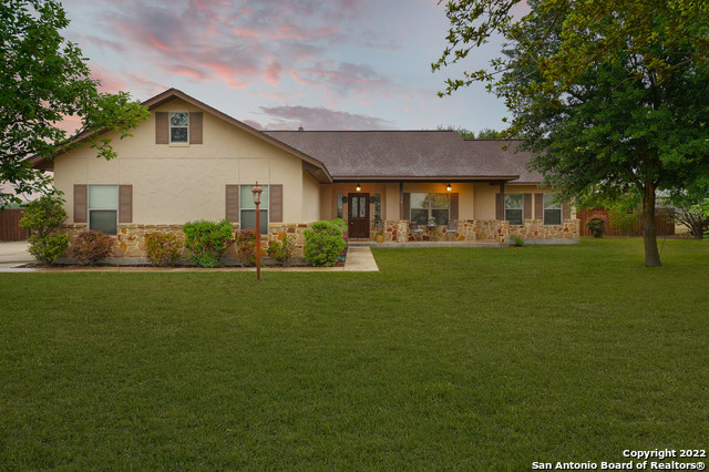 188 County Road 271 Rio Medina TX 78066