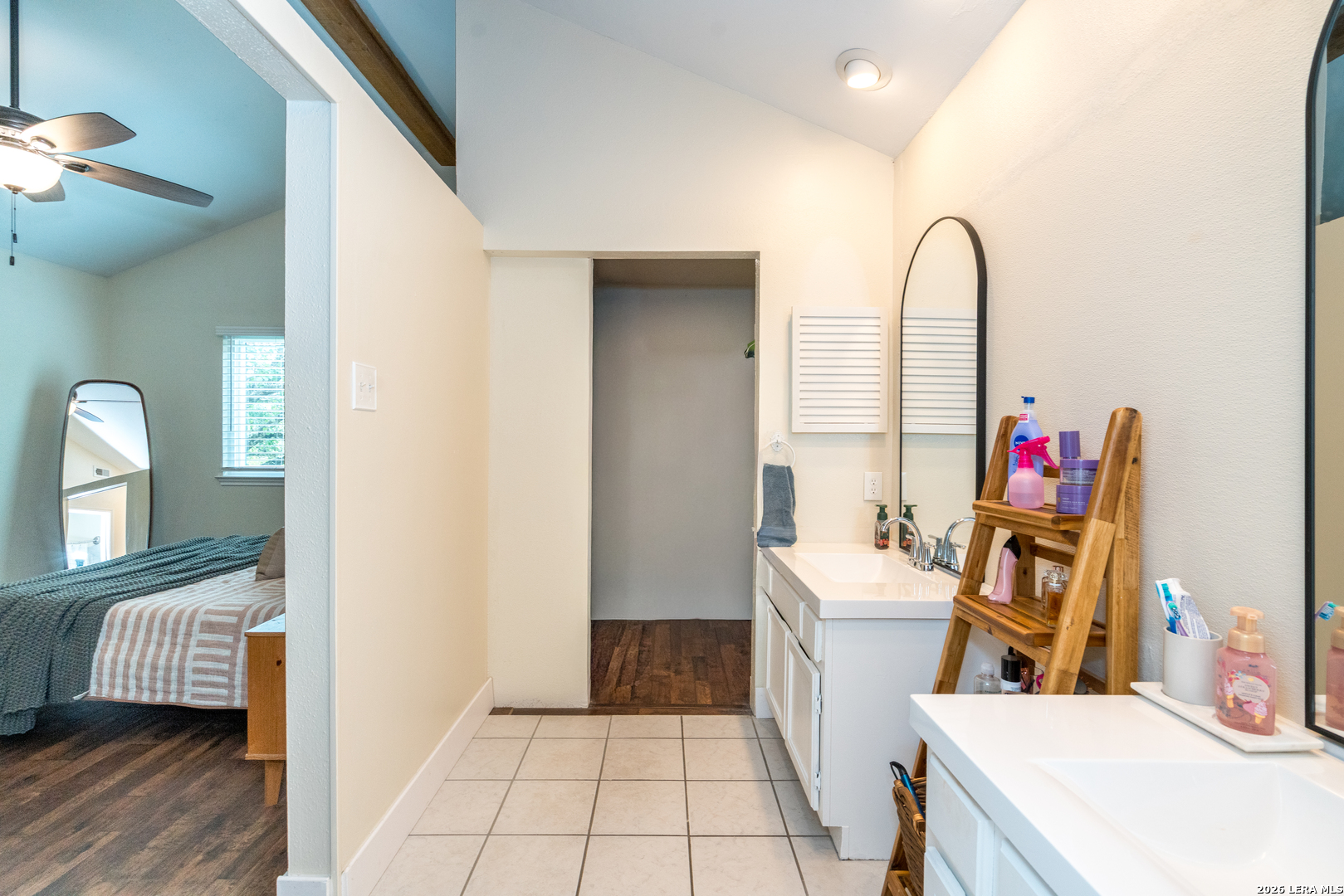 1952 Creek Hollow San Antonio TX 78259