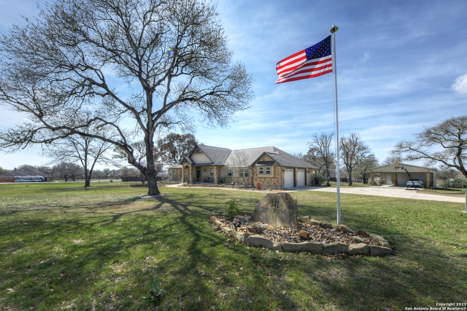 141 Eden Crossing Adkins TX 78101