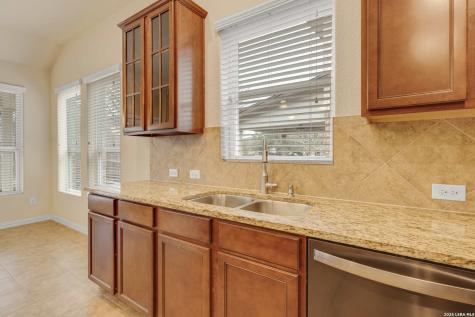 25151 Buttermilk San Antonio TX 78255