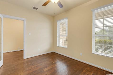 25151 Buttermilk San Antonio TX 78255