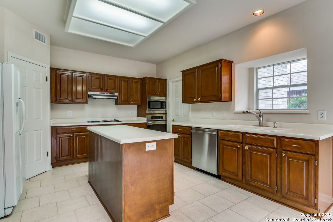 2614 Inwood View San Antonio TX 78248
