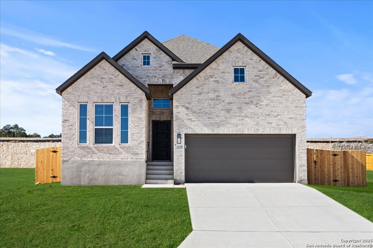 1910 Pining Street New Braunfels TX 78132