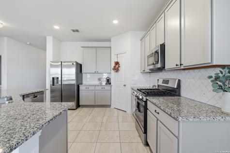 243 Hunters Brook San Antonio TX 78253