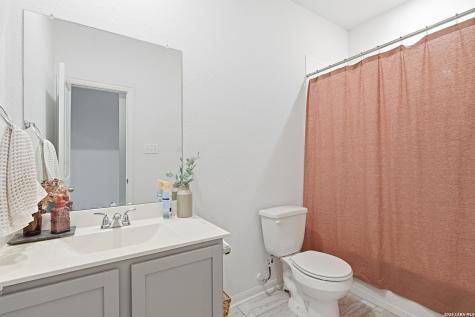 243 Hunters Brook San Antonio TX 78253