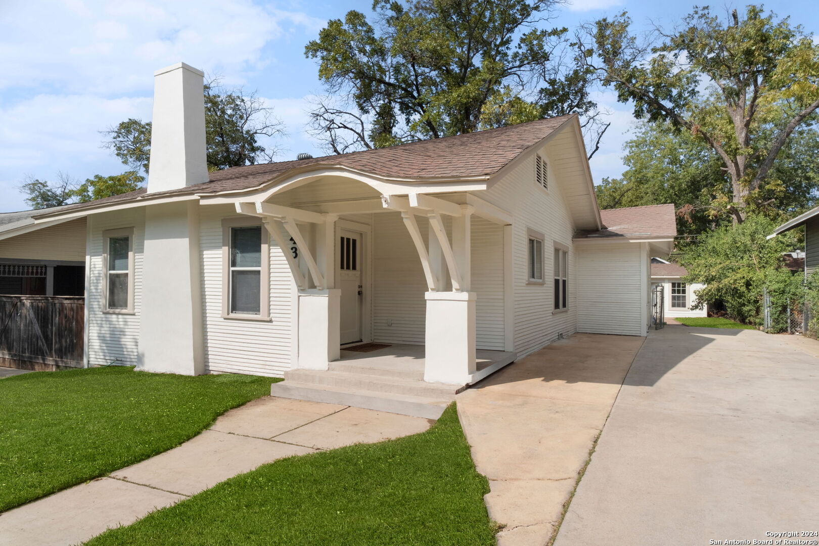 431 W Huisache Avenue San Antonio TX 78212