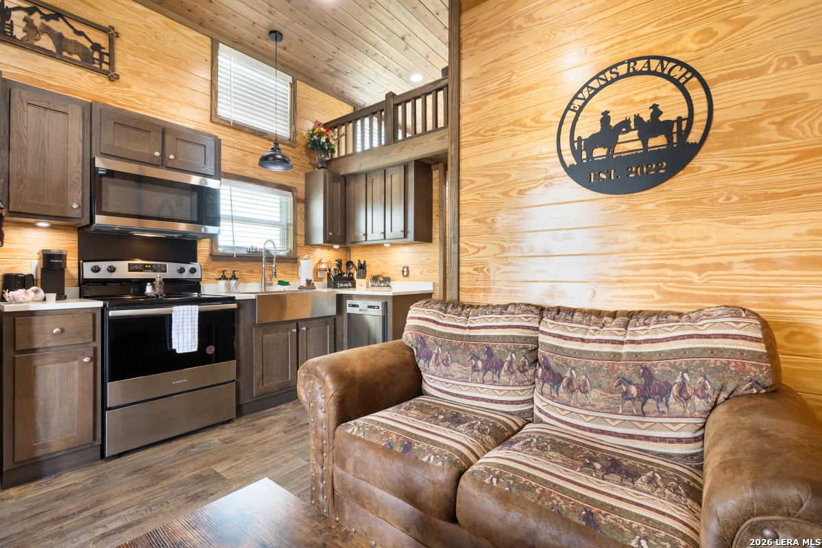 5386 Ranch Road 1376 #140 Fredericksburg TX 78624